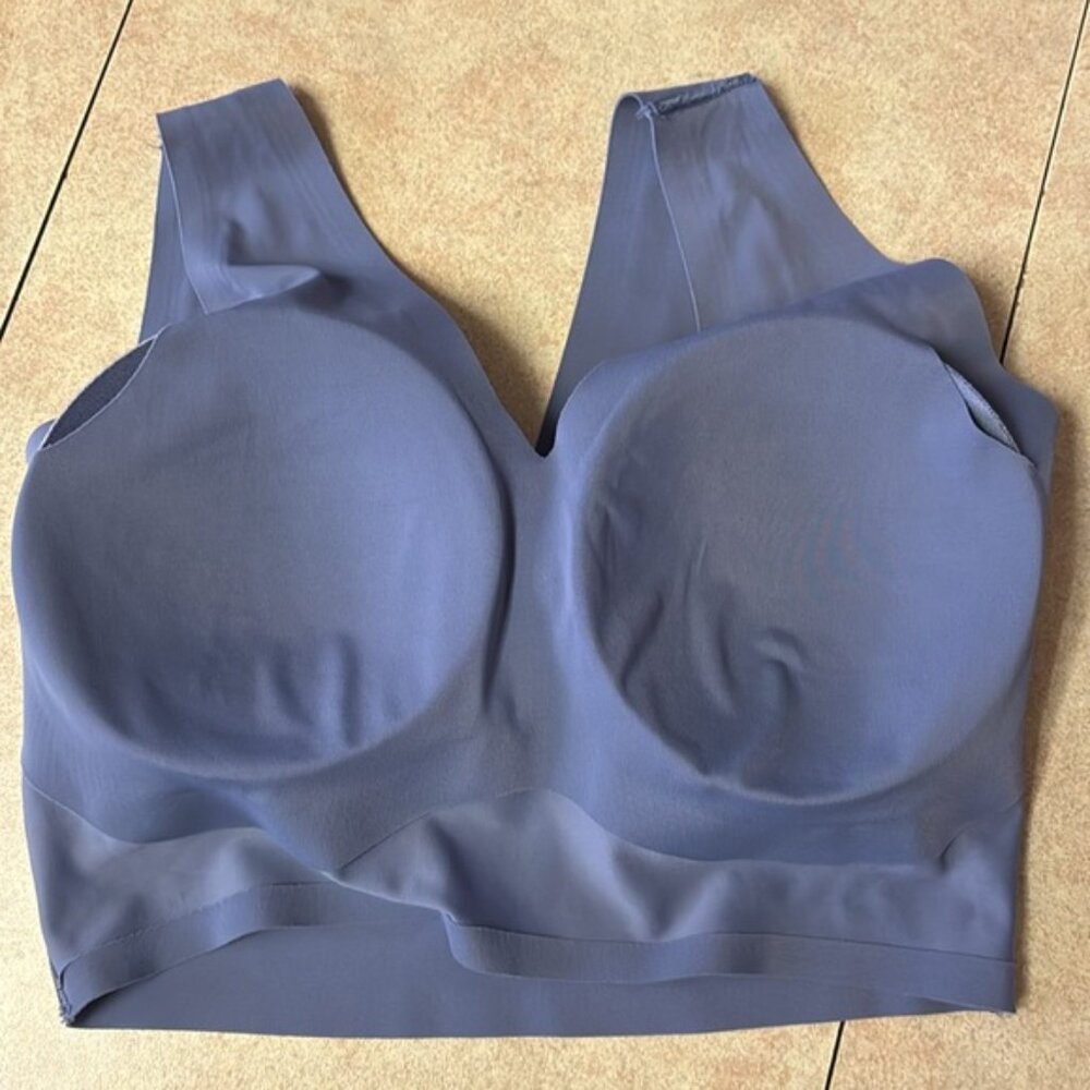 𝅺💕2/$35💕Calvin Klein Invisibles Comfort Lightly Lined V-Neck Plum Bralette - Picture 7 of 10